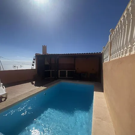 Сasa de vacaciones Casita Con Piscina Privada