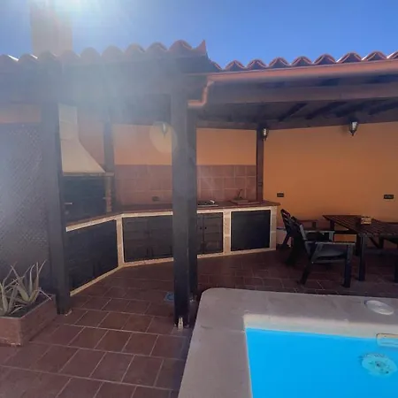 Casita Con Piscina Privada بيت للعطل *