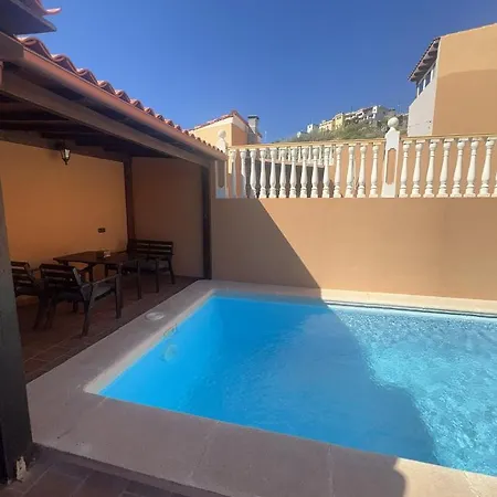 Сasa de vacaciones Casita Con Piscina Privada *